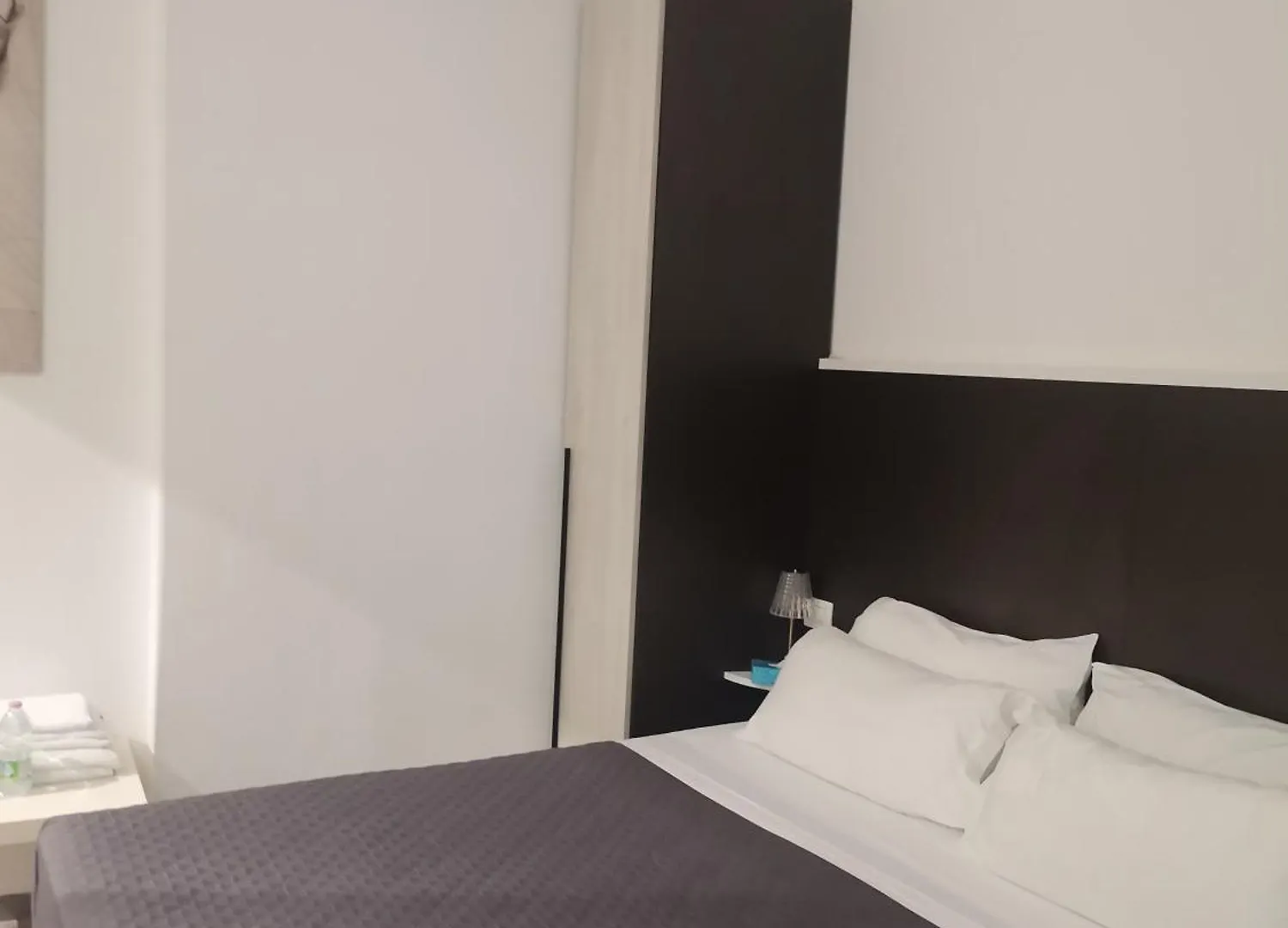 Milan Cenisio 3 Bed and Breakfast