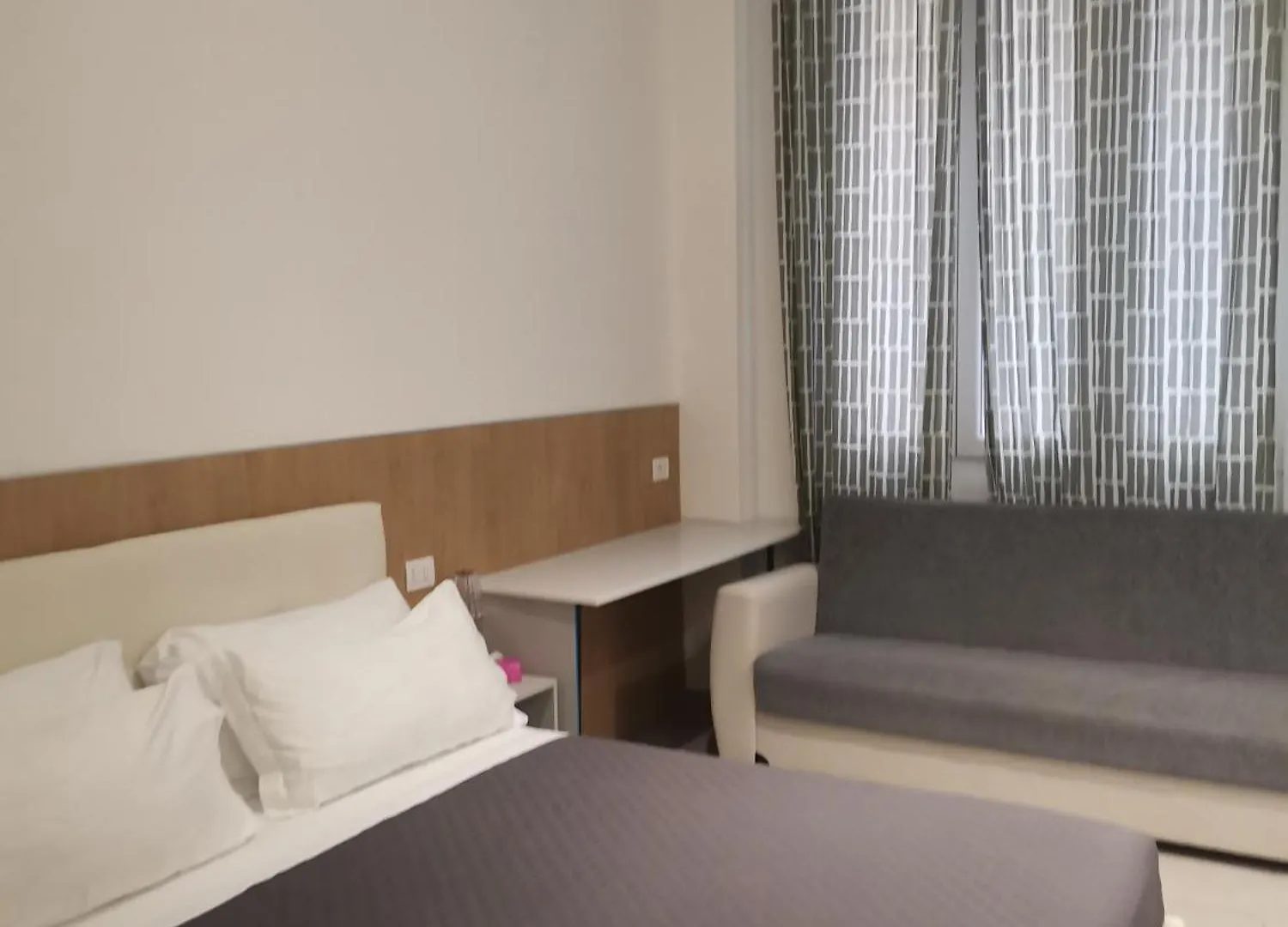 Milan Cenisio 3 Bed and Breakfast