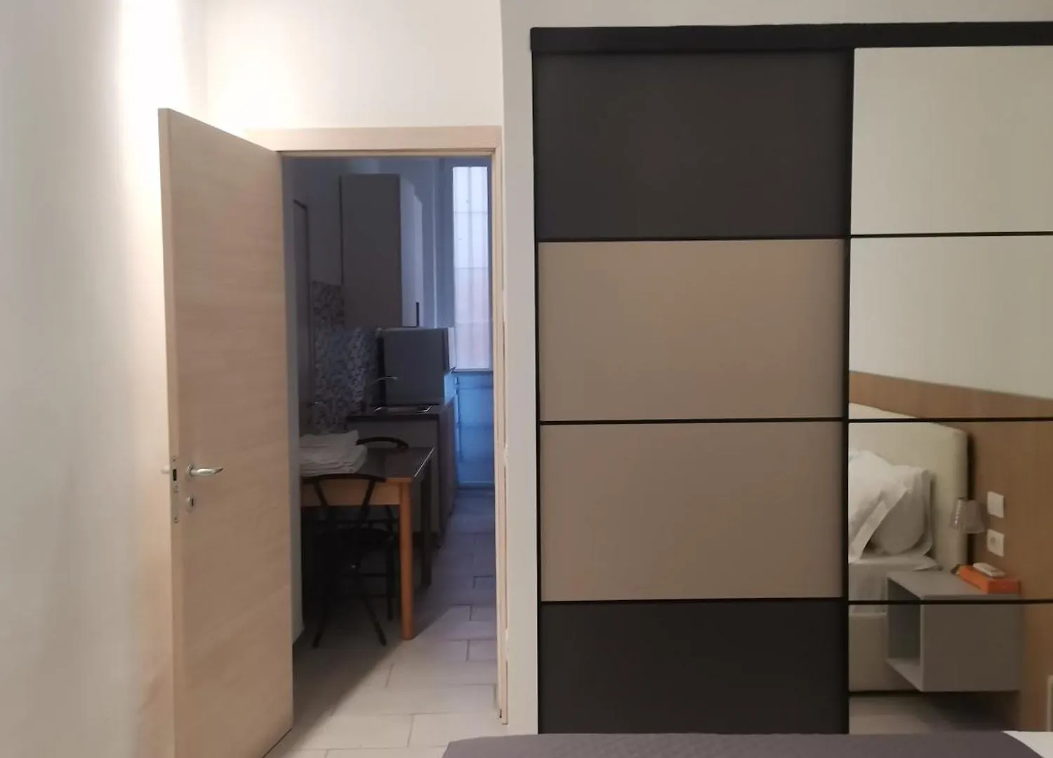 Milan Cenisio 3 Bed and Breakfast Ιταλία