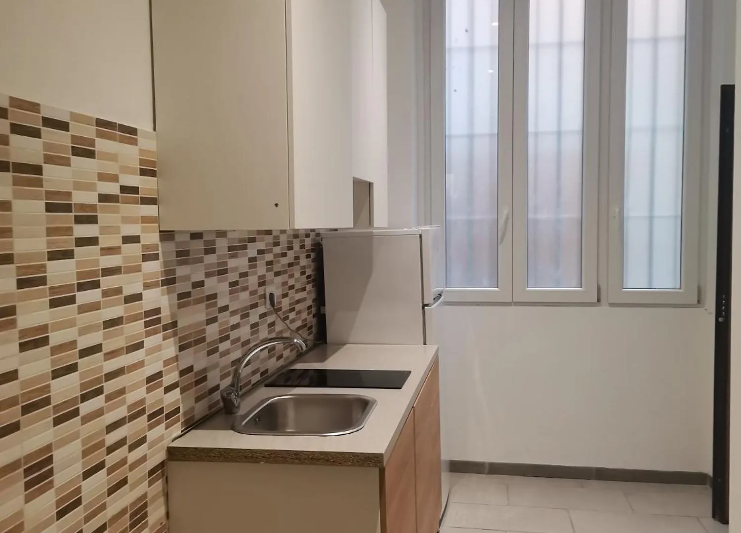 Milan Cenisio 3 Bed and Breakfast 0*,  Ιταλία